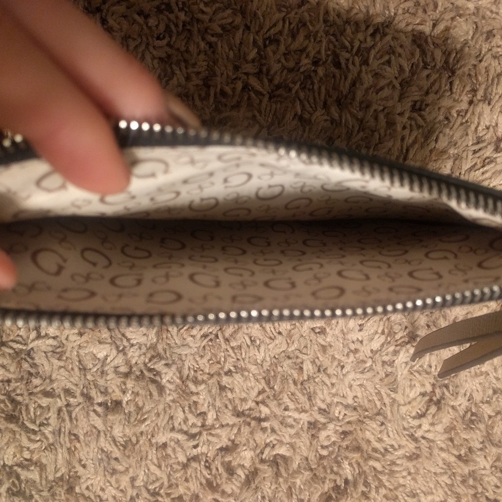 Guess Bag Bundle - image 4